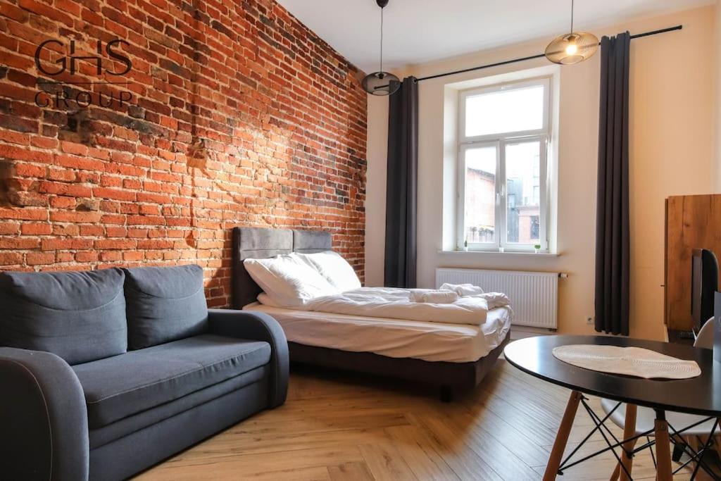 Apartament W Zabytkowej Kamienicy, Strzelecka 19 Краков Экстерьер фото